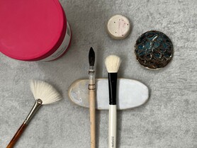 Keramik glasieren – Techniken und Tipps